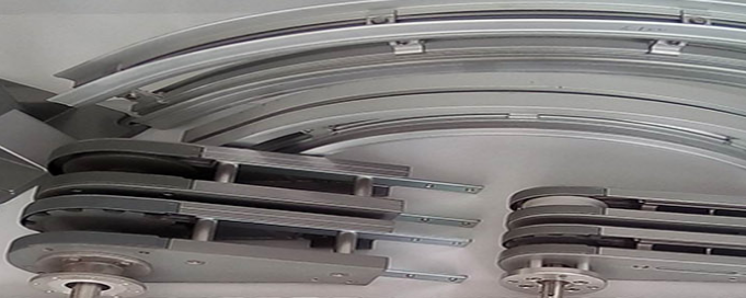 怎么選擇合適的轉(zhuǎn)彎鏈板輸送機(jī)？