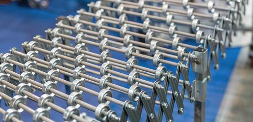 鏈條輸送線有什么特點？